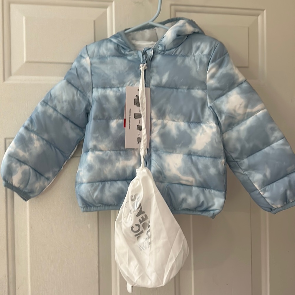 EPIC THREADS BLUE/WHITE TIE DYE PACKABLE PUFFER COAT: NEW WITH DEFECT: SIZE 2T